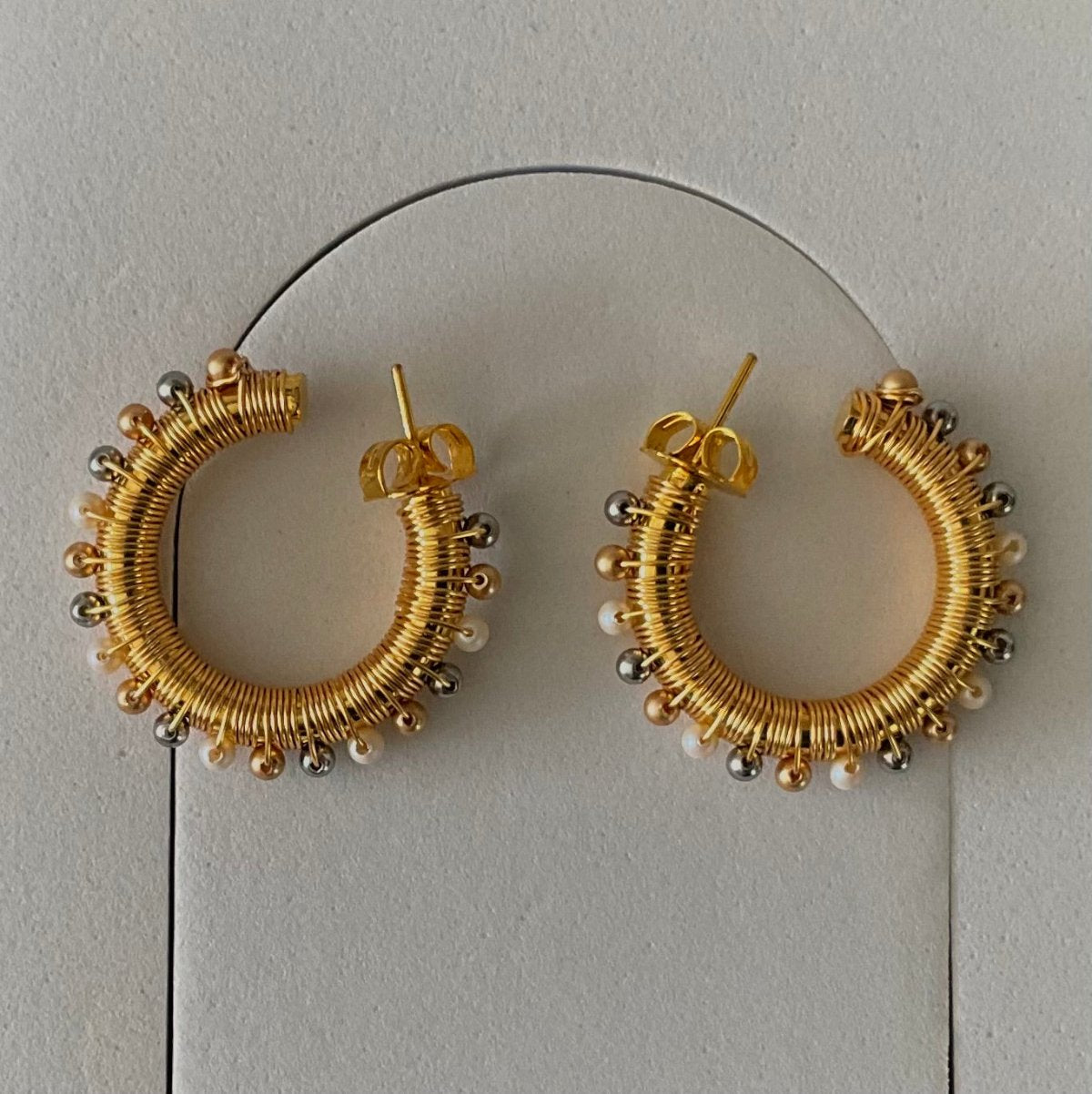 candongas wound stone hoops