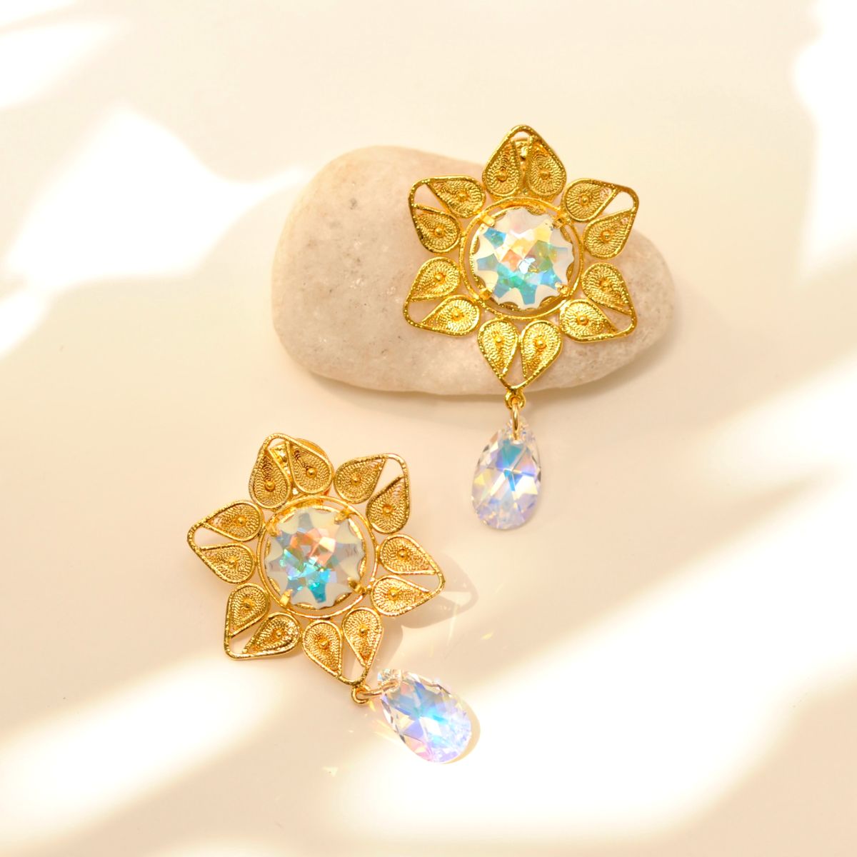 Aretes Sun in Spring - Ana Lince Accesorios - Accesorios para Mujer - Atemporales & Sostenibles