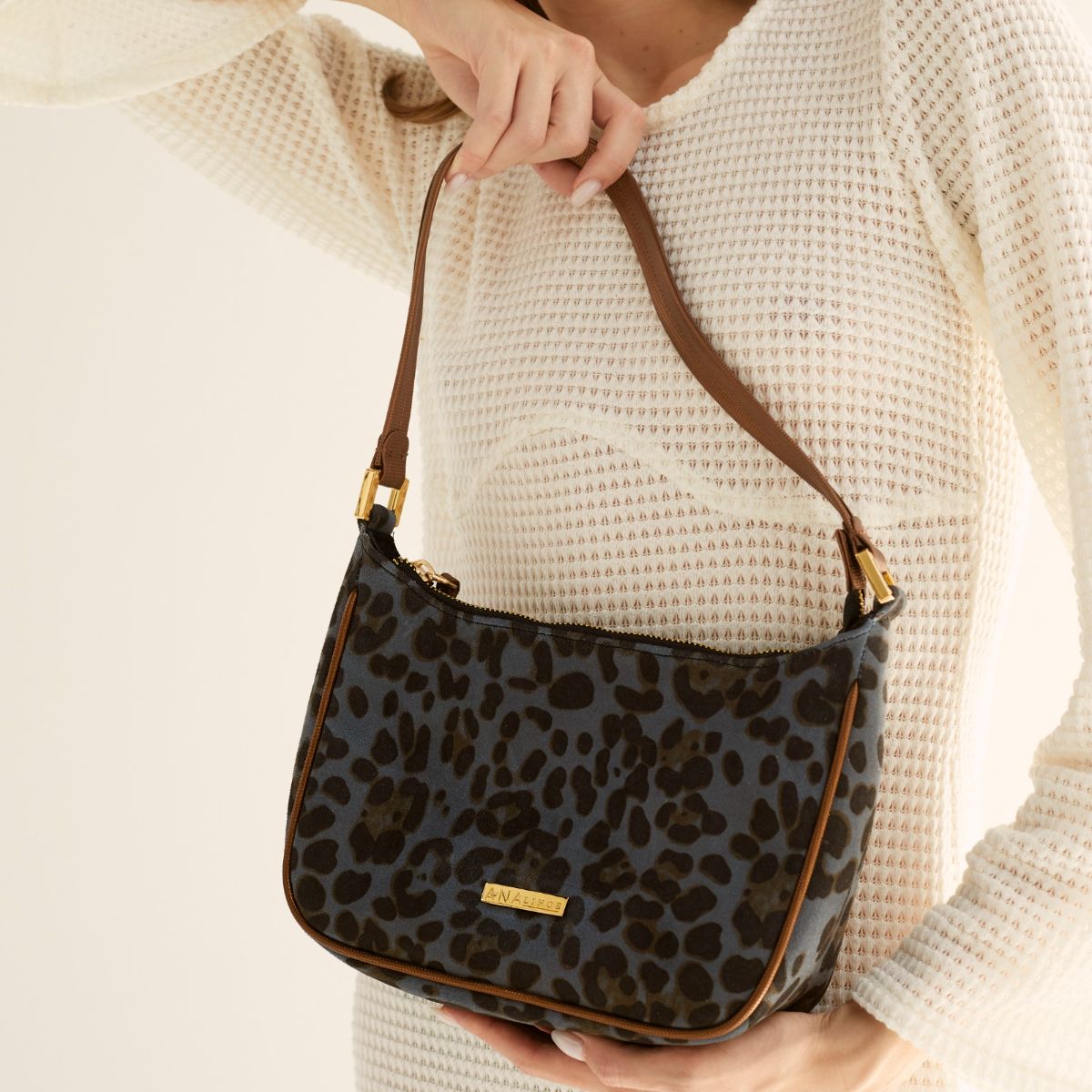 Bolso Mari Spring Print Dark - Ana Lince Accesorios - Accesorios para Mujer - Atemporales & Sostenibles